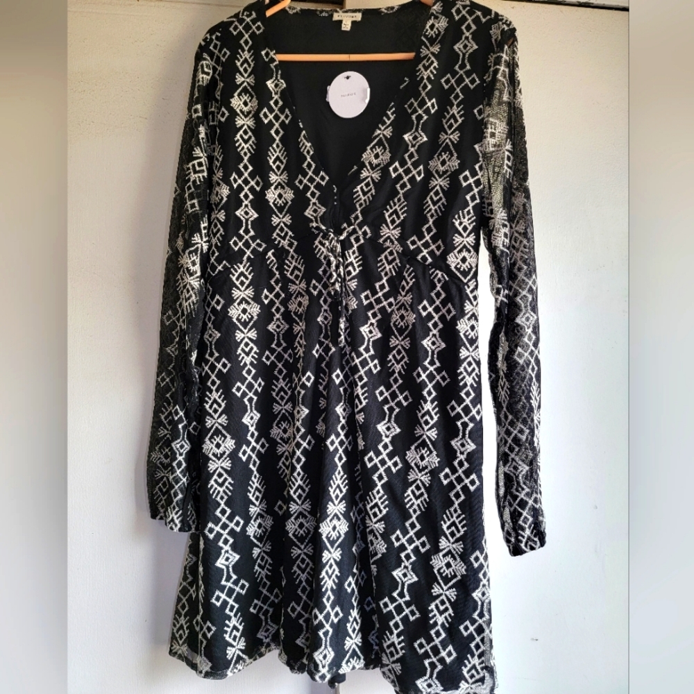 Black and white Aztec print Dress